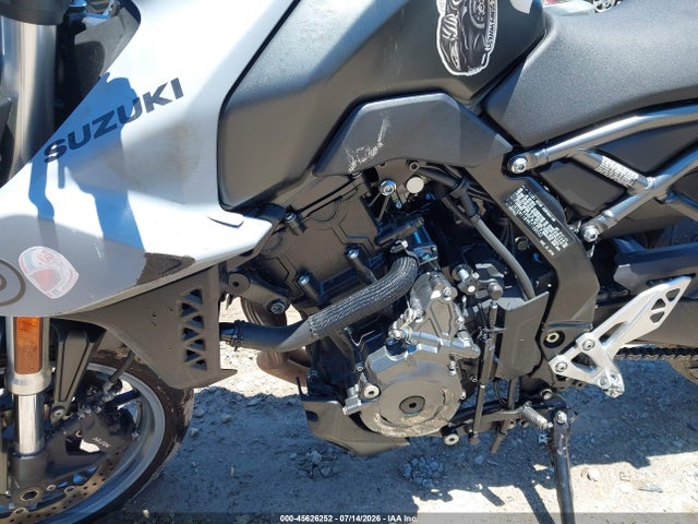 Продаж на аукціоні авто 2024 Suzuki Gsx800 R, vin: JS1EM11B9R7100032, номер лоту: 45626252