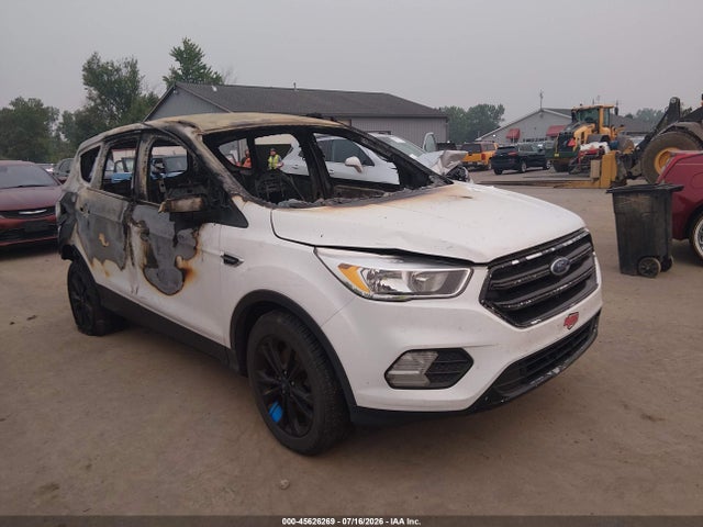 Auction sale of the 2018 Ford Escape Se, vin: 1FMCU9GD9JUC00993, lot number: 45626269