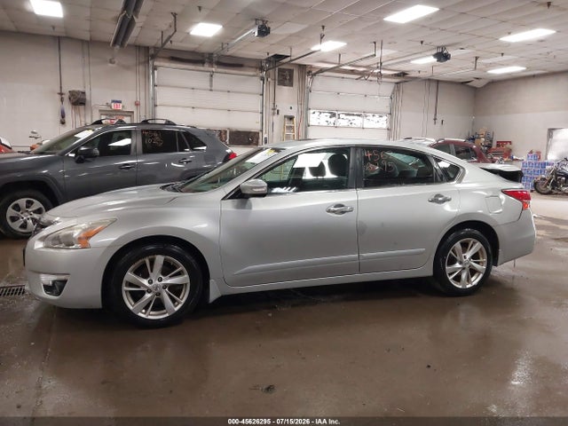 2015 Nissan Altima 2.5 Sv მანქანა იყიდება აუქციონზე, vin: 1N4AL3AP7FC146045, აუქციონის ნომერი: 45626295