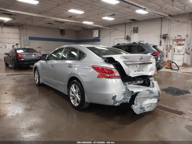 2015 Nissan Altima 2.5 Sv მანქანა იყიდება აუქციონზე, vin: 1N4AL3AP7FC146045, აუქციონის ნომერი: 45626295