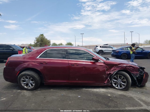 Chrysler 300 Limited 2015 2C3CCAAG8FH860050 Image 12