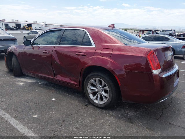 Chrysler 300 Limited 2015 2C3CCAAG8FH860050 Image 3