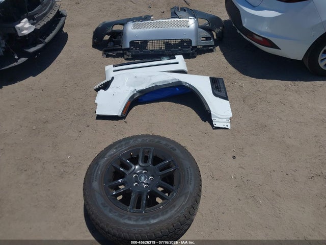 SALEJ6EX4S2421733 Land Rover Defender 90 P300 S