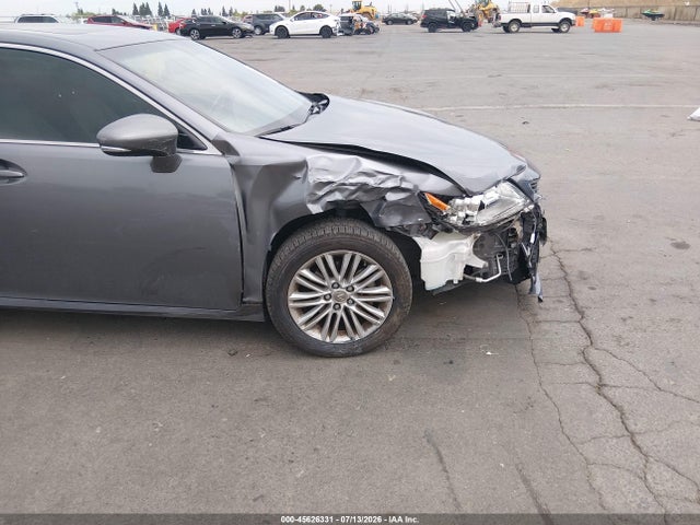 Lexus ES 350 2015 JTHBK1GG7F2171982 Image 13