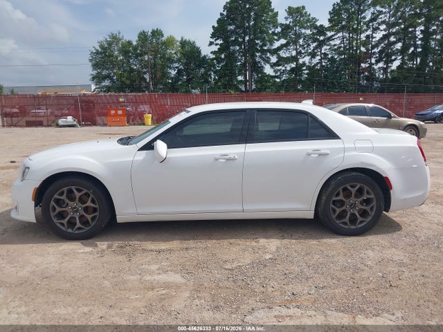 45626333 :رقم المزاد ، 2C3CCAGG8GH296263 vin ، 2016 Chrysler 300 مزاد بيع