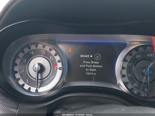 45626333 :رقم المزاد ، 2C3CCAGG8GH296263 vin ، 2016 Chrysler 300 مزاد بيع