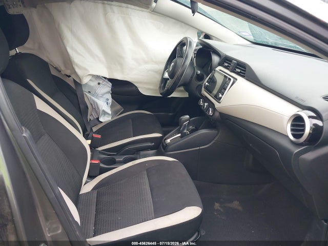 45626445 :رقم المزاد ، 3N1CN8EV0ML871378 vin ، 2021 Nissan Versa Sv Xtronic Cvt مزاد بيع