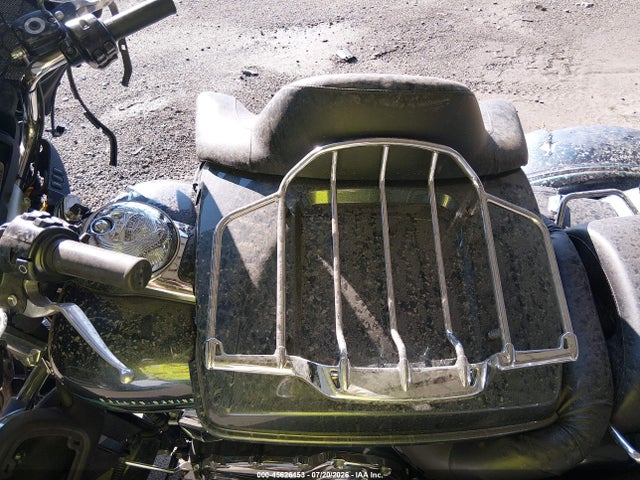 45626453 :رقم المزاد ، 1HD1MAL12FB852137 vin ، 2015 Harley-davidson Flhtcutg Tri Glide Ultra مزاد بيع