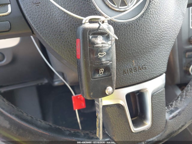 45626460 :رقم المزاد ، 3VW637AJ9DM308253 vin ، 2013 Volkswagen Jetta Hybrid Se مزاد بيع