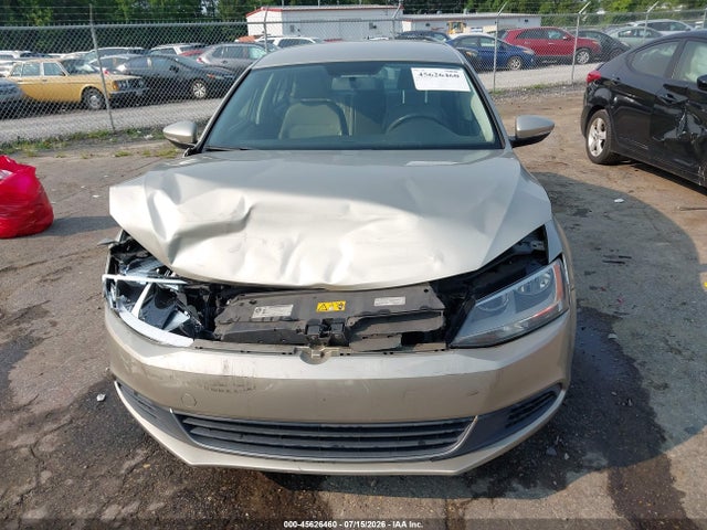 45626460 :رقم المزاد ، 3VW637AJ9DM308253 vin ، 2013 Volkswagen Jetta Hybrid Se مزاد بيع