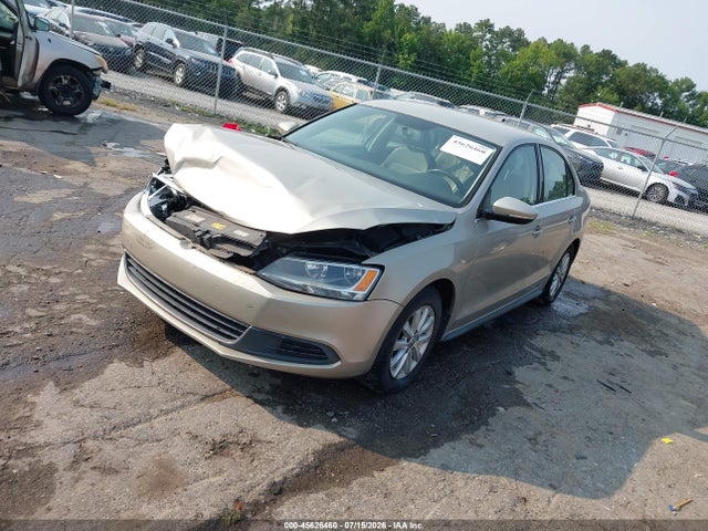 45626460 :رقم المزاد ، 3VW637AJ9DM308253 vin ، 2013 Volkswagen Jetta Hybrid Se مزاد بيع