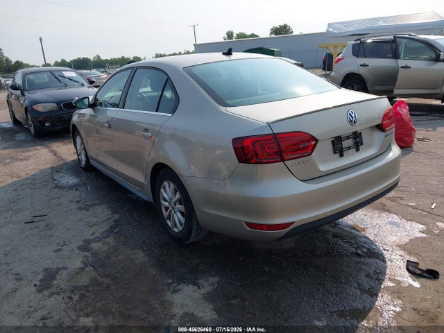 45626460 :رقم المزاد ، 3VW637AJ9DM308253 vin ، 2013 Volkswagen Jetta Hybrid Se مزاد بيع