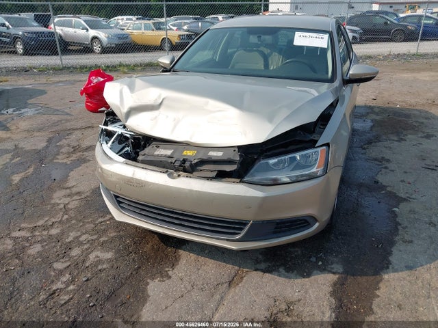45626460 :رقم المزاد ، 3VW637AJ9DM308253 vin ، 2013 Volkswagen Jetta Hybrid Se مزاد بيع