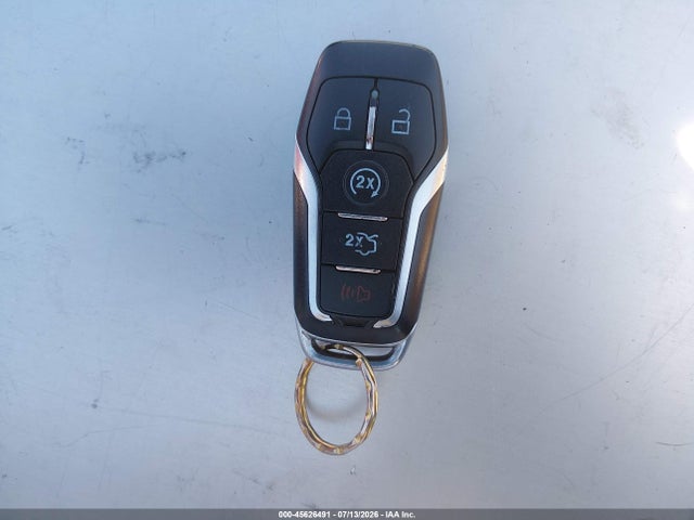 2017 Ford Mustang V6 მანქანა იყიდება აუქციონზე, vin: 1FA6P8AM8H5270488, აუქციონის ნომერი: 45626491