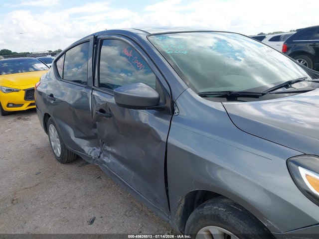 Продажа на аукционе авто 2019 Nissan Versa 1.6 S, vin: 3N1CN7AP9KL826308, номер лота: 45626513