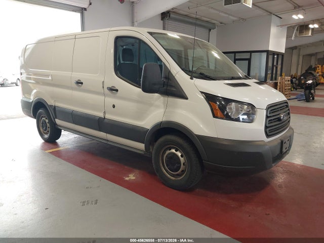2018 1FTYE1ZM7JKB42447 головне зображення