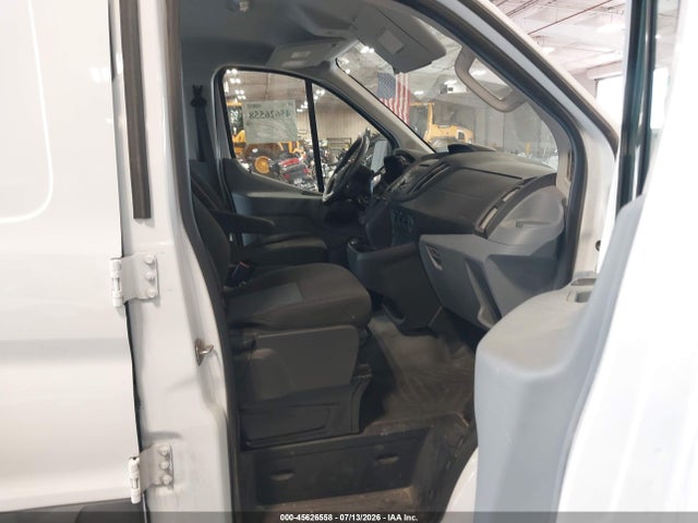 Ford Transit-150 2018 1FTYE1ZM7JKB42447 Image 5