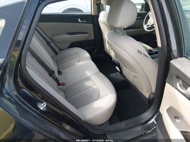 5XXGT4L39GG109133 KIA Optima Lx