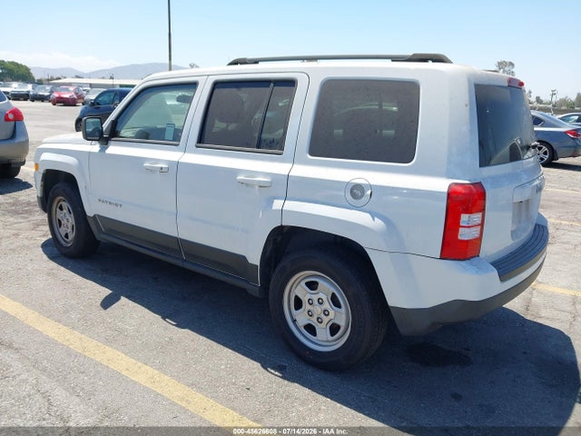 1C4NJPBA1FD235431 Jeep Patriot Sport