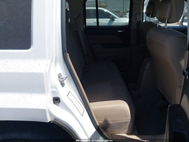 1C4NJPBA1FD235431 Jeep Patriot Sport