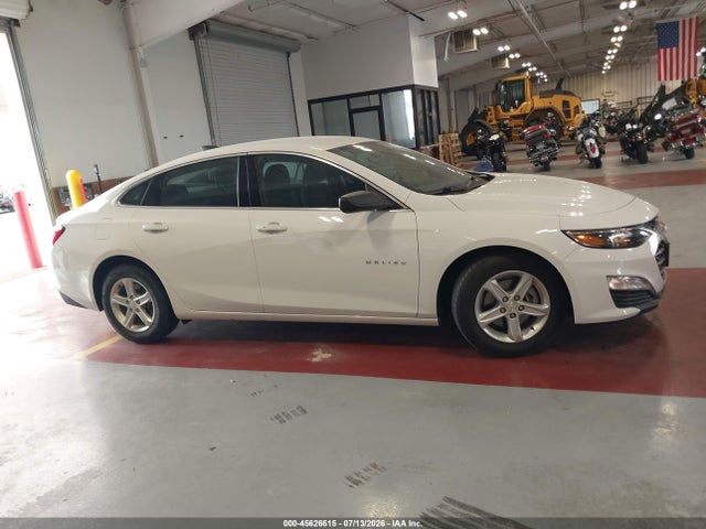 1G1ZC5ST3LF000524 Chevrolet Malibu Fwd 1fl