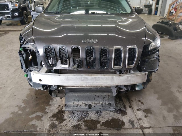 Auction sale of the 2018 Jeep Cherokee Latitude Plus 4x4, vin: 1C4PJMLX1JD560020, lot number: 45626616