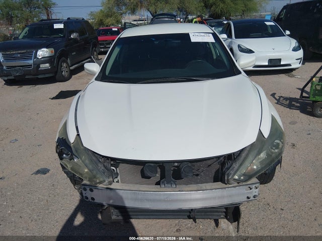 1N4AL3AP7GC194176 Nissan Altima 2.5 Sr