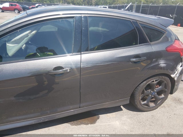 Продаж на аукціоні авто 2016 Ford Focus St, vin: 1FADP3L98GL292679, номер лоту: 45626624