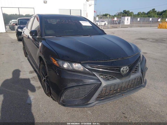 Продажа на аукционе авто 2021 Toyota Camry Se, vin: 4T1G11AK2MU522317, номер лота: 45626644