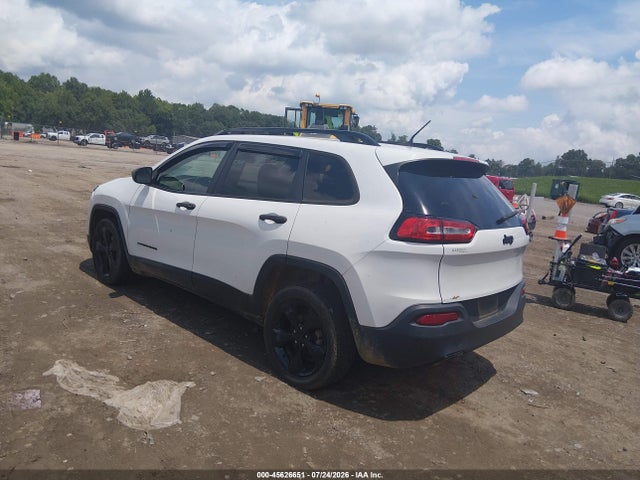 Auction sale of the 2017 Jeep Cherokee Altitude, vin: 1C4PJLAB8HW592463, lot number: 45626651