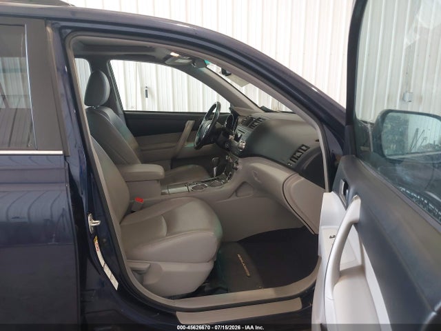 Auction sale of the 2012 Toyota Highlander Se, vin: 5TDBK3EH6CS145841, lot number: 45626670