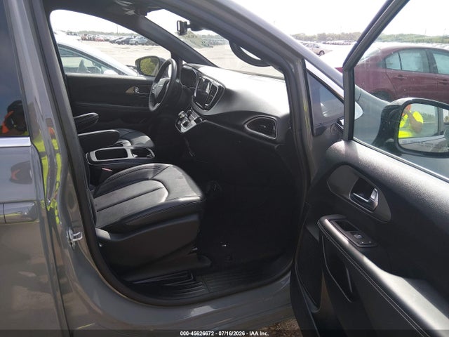 Продаж на аукціоні авто 2025 Chrysler Pacifica Select, vin: 2C4RC1BG0SR566456, номер лоту: 45626672