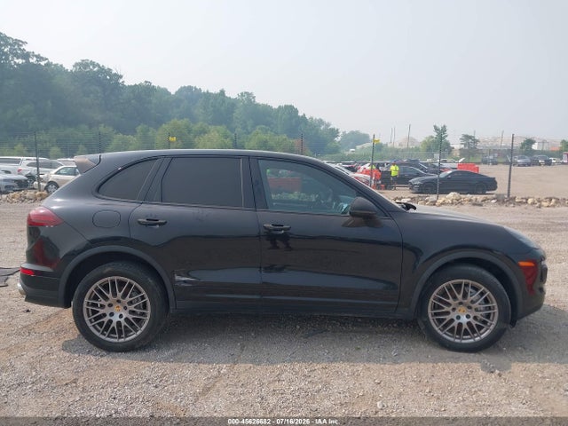2016 Porsche Cayenne S მანქანა იყიდება აუქციონზე, vin: WP1AB2A27GLA95934, აუქციონის ნომერი: 45626682