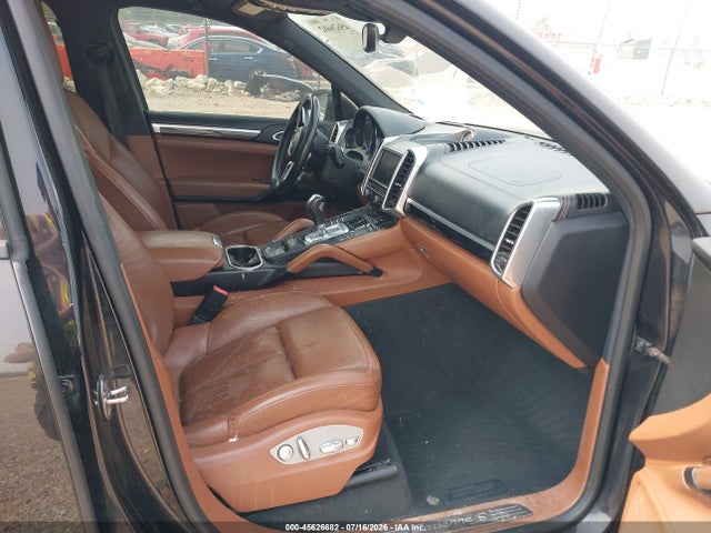 2016 Porsche Cayenne S მანქანა იყიდება აუქციონზე, vin: WP1AB2A27GLA95934, აუქციონის ნომერი: 45626682