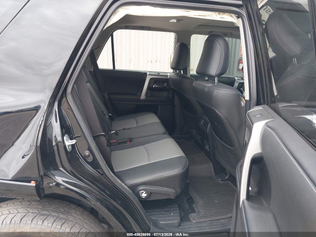 Toyota 4runner Sr5 Premium 2024 JTEFU5JR4R5315128 Image 8
