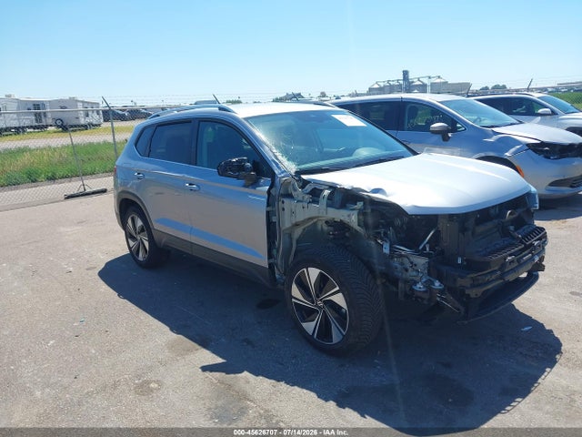 Продажа на аукционе авто 2024 Volkswagen Taos 1.5t Se, vin: 3VVUX7B22RM060894, номер лота: 45626707