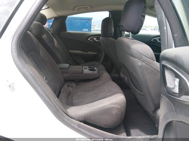 Chrysler 200 Limited 2015 1C3CCCAB3FN574887 Image 8