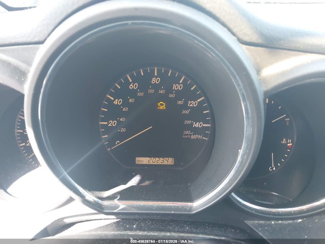 45626764 :رقم المزاد ، 2T2GA31U76C051973 vin ، 2006 Lexus Rx 330 مزاد بيع
