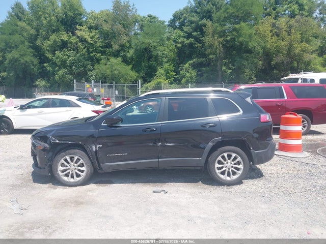 45626791 :رقم المزاد ، 1C4PJLCB1KD269923 vin ، 2019 Jeep Cherokee Latitude Fwd مزاد بيع