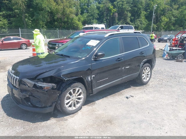 45626791 :رقم المزاد ، 1C4PJLCB1KD269923 vin ، 2019 Jeep Cherokee Latitude Fwd مزاد بيع