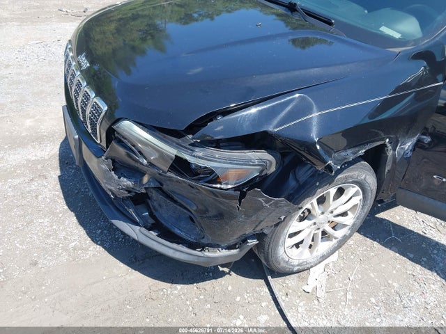 45626791 :رقم المزاد ، 1C4PJLCB1KD269923 vin ، 2019 Jeep Cherokee Latitude Fwd مزاد بيع