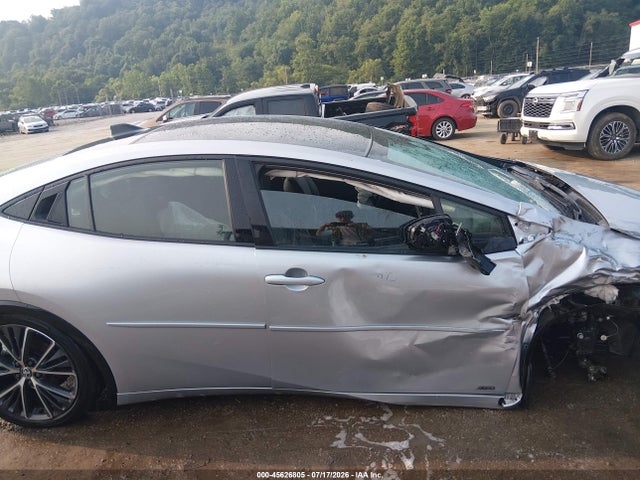 45626805 :رقم المزاد ، JTDADABU7R3017680 vin ، 2024 Toyota Prius Limited Awd-e مزاد بيع