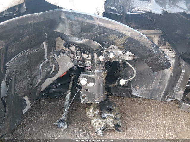 45626805 :رقم المزاد ، JTDADABU7R3017680 vin ، 2024 Toyota Prius Limited Awd-e مزاد بيع