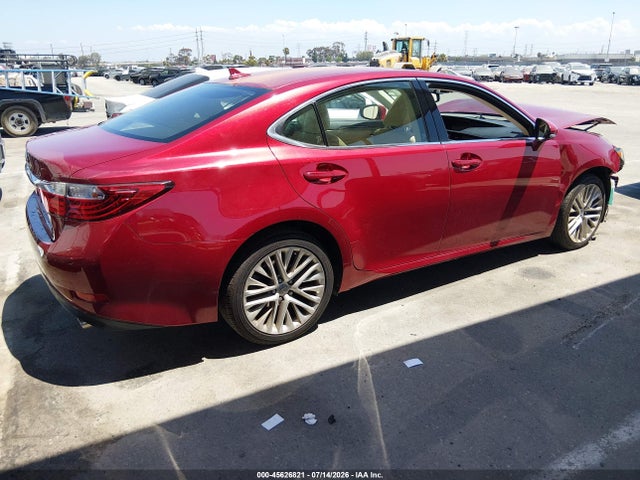 45626821 :رقم المزاد ، JTHBK1GG4D2047925 vin ، 2013 Lexus Es 350 مزاد بيع