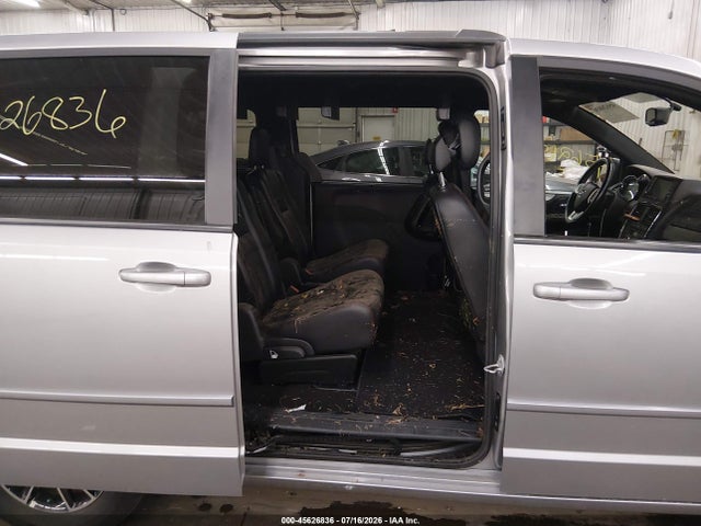 Продажа на аукционе авто 2017 Dodge Grand Caravan Gt, vin: 2C4RDGEG1HR766024, номер лота: 45626836
