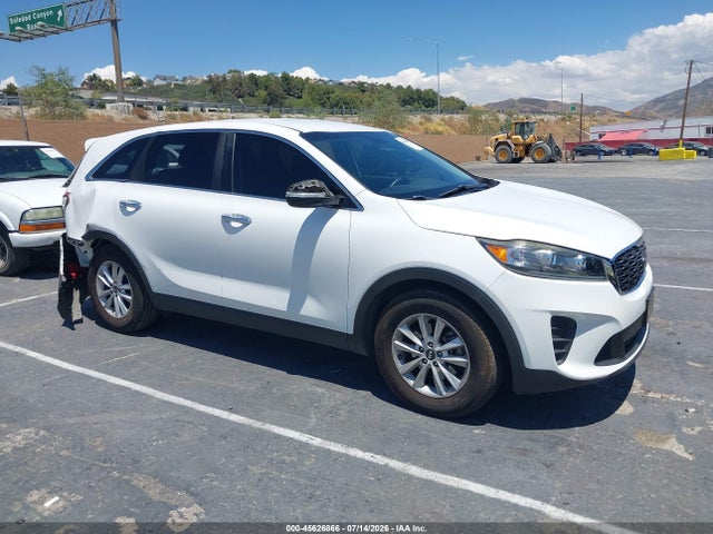 5XYPG4A5XLG627573 KIA Sorento 3.3l Lx