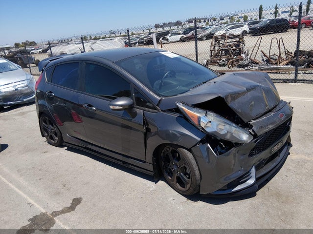 2017 Ford Fiesta St მანქანა იყიდება აუქციონზე, vin: 3FADP4GX1HM104664, აუქციონის ნომერი: 45626868