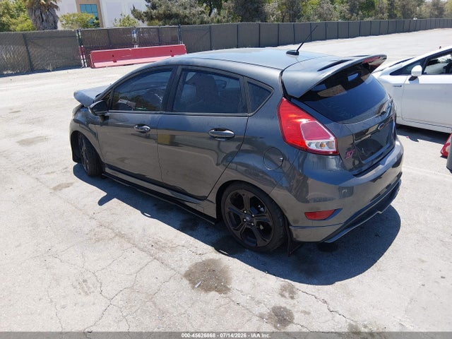 Продажа на аукционе авто 2017 Ford Fiesta St, vin: 3FADP4GX1HM104664, номер лота: 45626868