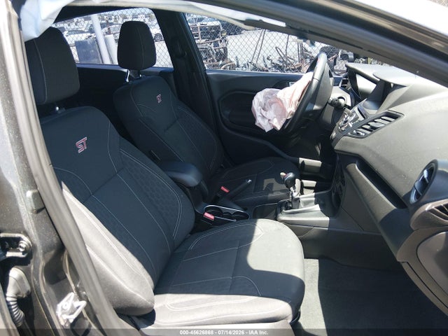 Продажа на аукционе авто 2017 Ford Fiesta St, vin: 3FADP4GX1HM104664, номер лота: 45626868