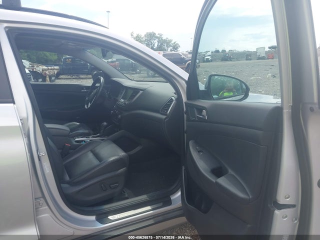 Hyundai Tucson Limited 2017 KM8J3CA29HU336324 Image 5